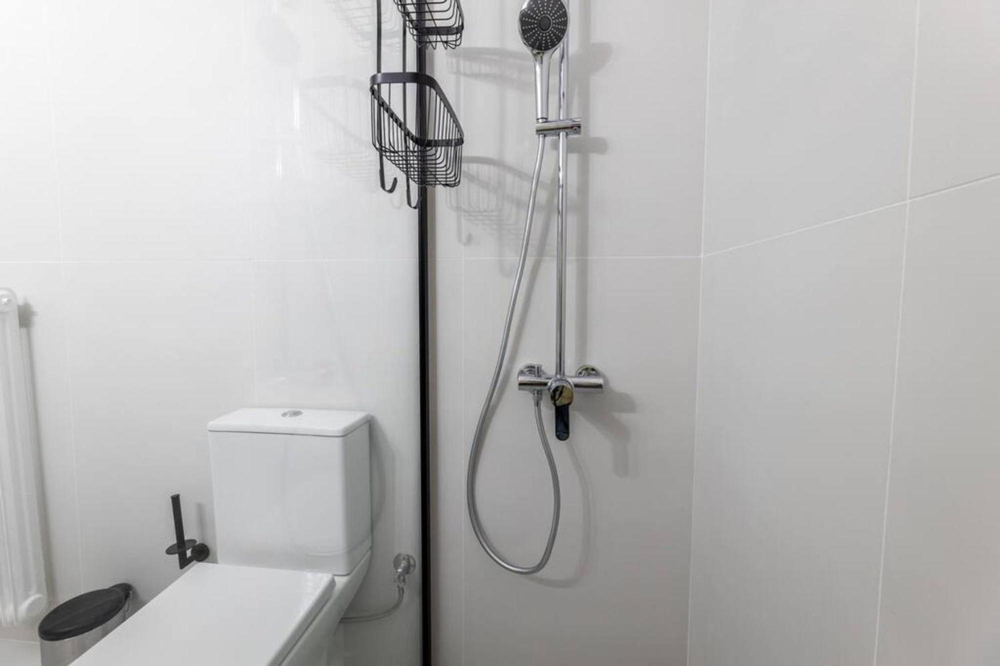 Amfitritis Family Lux Apartment At Palaio Faliro Атина Екстериор снимка