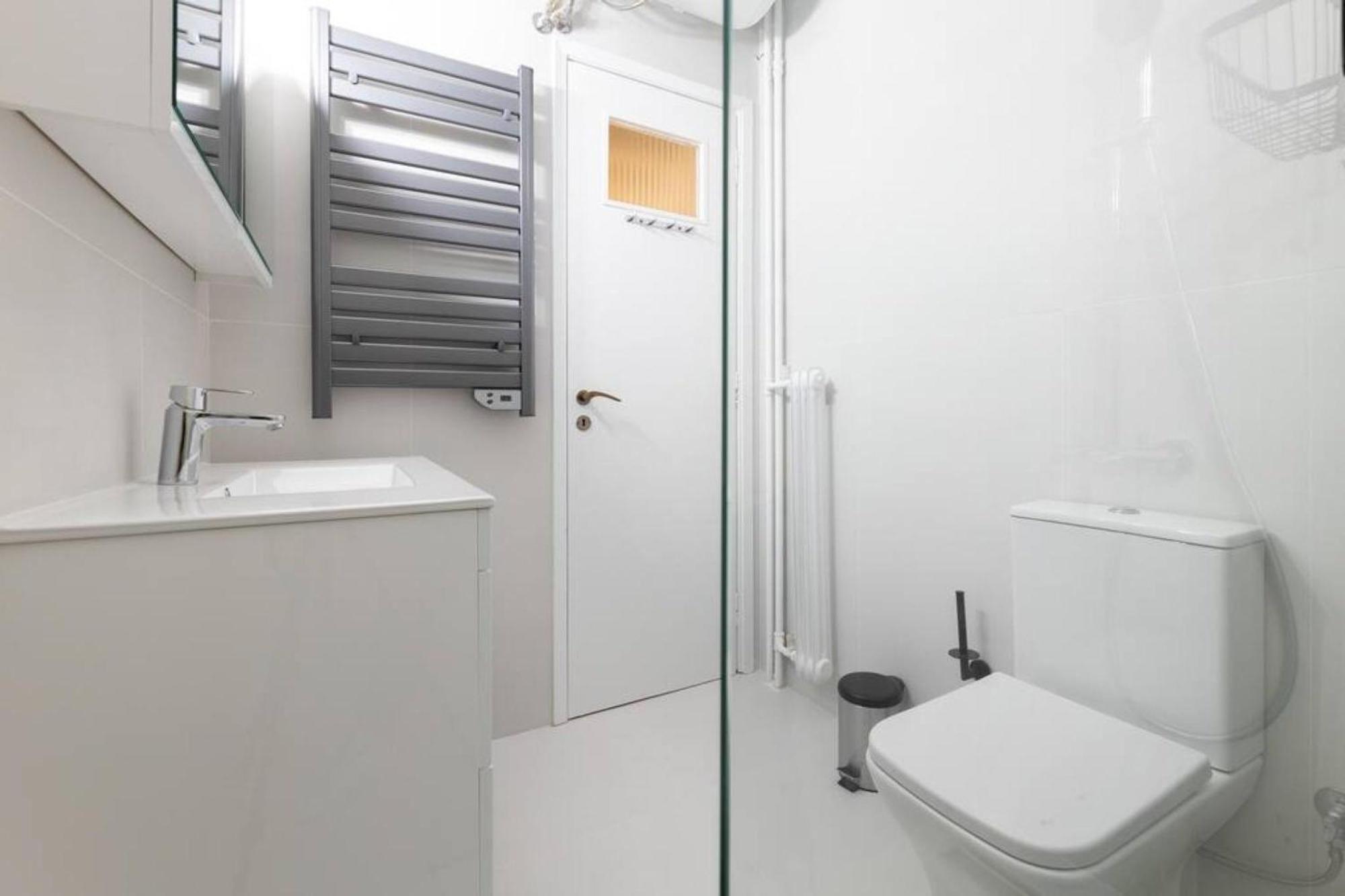 Amfitritis Family Lux Apartment At Palaio Faliro Атина Екстериор снимка