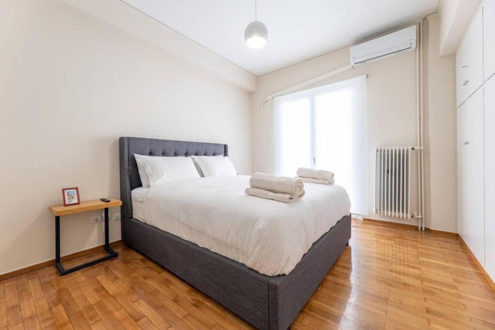 Amfitritis Family Lux Apartment At Palaio Faliro Атина Екстериор снимка