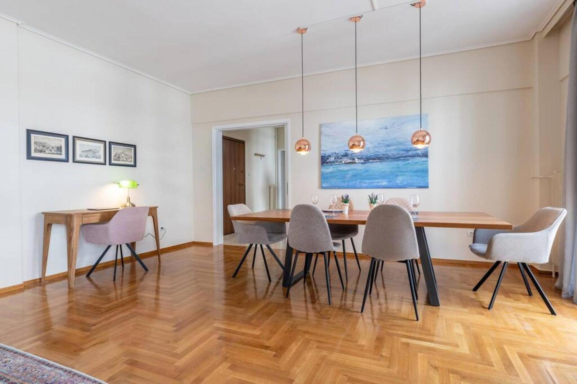 Amfitritis Family Lux Apartment At Palaio Faliro Атина Екстериор снимка